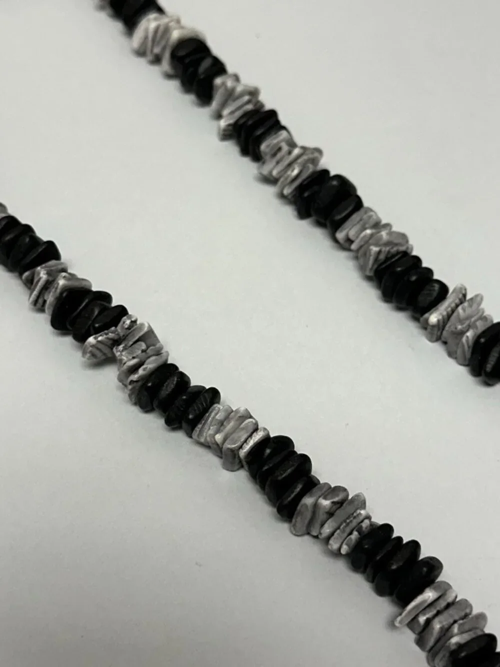 3/$30 Puka Shell Necklace Men Black Grey Chip Beads Y2K  Surfer Beach  20